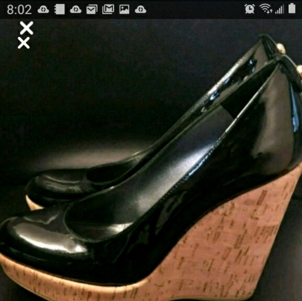 BN Stuart Weitzman Black Wedges 35